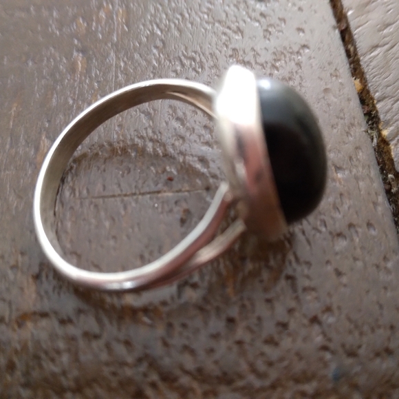 Black Onix Silver Ring - Picture 4 of 4